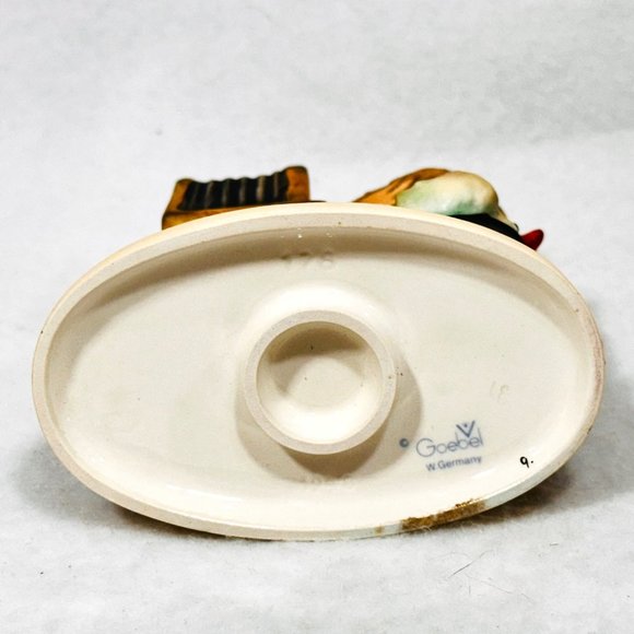 Goebel Hummel #178 "The Photographer" TMK5 - Picture 11 of 12